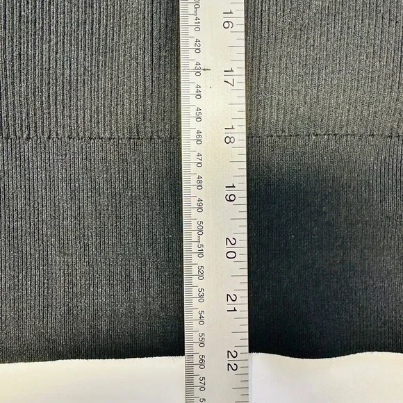 BANANA REPUBLIC Black Mockneck‎ Ribbed Sweater, Size XL - Picture 8 of 8